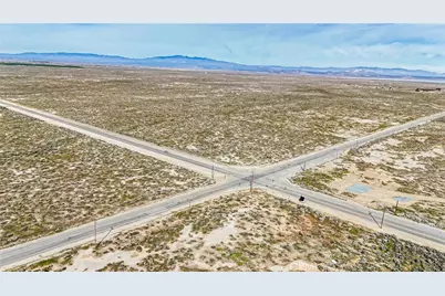 2895 E Avenue G, Roosevelt, CA 93535 - Photo 3