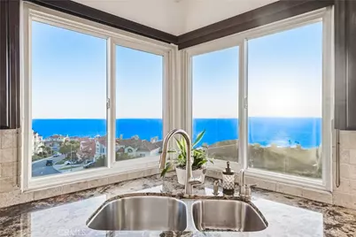 6 Cavalier, Laguna Niguel, CA 92677 - Photo 9