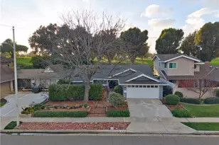 16711 Greenview Ln, Huntington Beach, CA 92649 - Photo 13