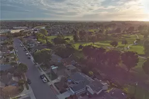 16711 Greenview Ln, Huntington Beach, CA 92649 - Photo 57