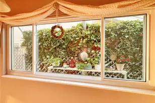 16711 Greenview Ln, Huntington Beach, CA 92649 - Photo 33