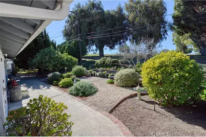 16711 Greenview Lane, Huntington Beach, CA 92649 - Photo 35