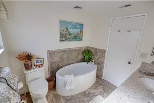 16711 Greenview Ln, Huntington Beach, CA 92649 - Photo 27