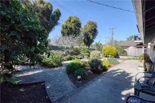 16711 Greenview Ln, Huntington Beach, CA 92649 - Photo 37