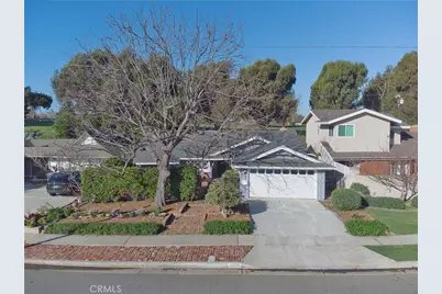 16711 Greenview Lane, Huntington Beach, CA 92649 - Photo 3
