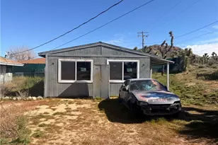 55519 Iona, Yucca Valley, CA 92284 - Photo 3