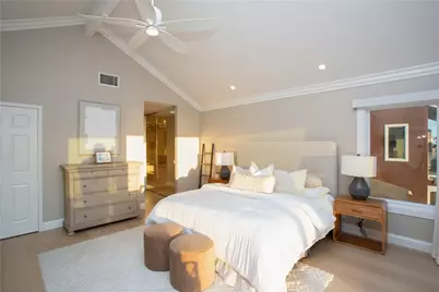 2712 W Oceanfront, Newport Beach, CA 92663 - Photo 15