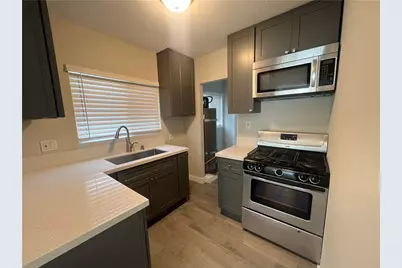 604 S Van Ness Avenue, Santa Ana, CA 92701 - Photo 21