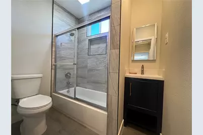 604 S Van Ness Avenue, Santa Ana, CA 92701 - Photo 13