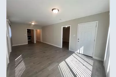 604 S Van Ness Avenue, Santa Ana, CA 92701 - Photo 25