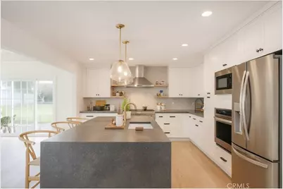 17952 Caledonia, Huntington Beach, CA 92647 - Photo 7