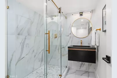 1 Rainbow Falls, Irvine, CA 92603 - Photo 5