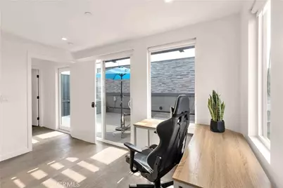 113 1/2 N Manhattan Place, Los Angeles, CA 90004 - Photo 39