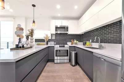 113 1/2 N Manhattan Place, Los Angeles, CA 90004 - Photo 13