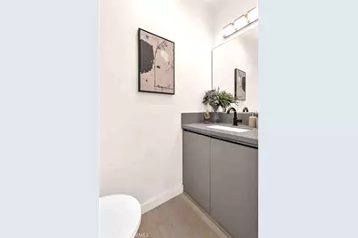 113 1/2 N Manhattan Place, Los Angeles, CA 90004 - Photo 37