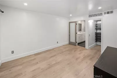 532 N Rossmore Avenue #107, Los Angeles, CA 90004 - Photo 11