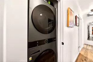 5939 Cimarron, Los Angeles, CA 90047 - Photo 15