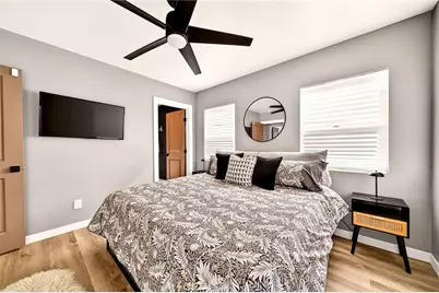 5939 Cimarron, Los Angeles, CA 90047 - Photo 19