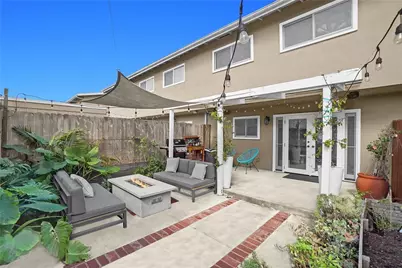 1422 Deauville Place, Costa Mesa, CA 92626 - Photo 11