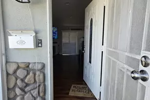 11662 Stephanie Ln, Garden Grove, CA 92840 - Photo 3