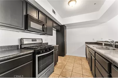 12076 S Broadway, Los Angeles, CA 90061 - Photo 9