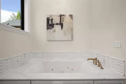 39055 N Shore Drive, Fawnskin, CA 92333 - Photo 15