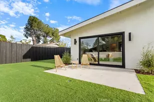 23755 Clarendon, Woodland Hills, CA 91367 - Photo 51