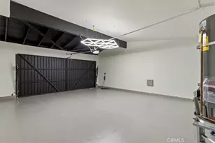 23755 Clarendon, Woodland Hills, CA 91367 - Photo 19