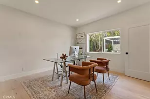 23755 Clarendon, Woodland Hills, CA 91367 - Photo 17