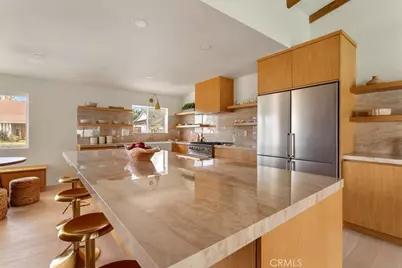 23755 Clarendon, Woodland Hills, CA 91367 - Photo 9