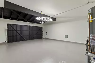 23755 Clarendon, Woodland Hills, CA 91367 - Photo 21