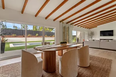 23755 Clarendon, Woodland Hills, CA 91367 - Photo 15