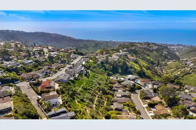 3083 Cresta, Laguna Beach, CA 92651 - Photo 31