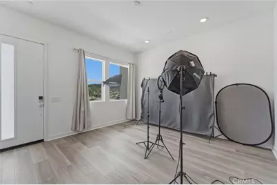 26661 Blue Hills Loop, Valencia, CA 91381 - Photo 7