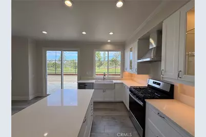 12423 Sebastian Place, Tustin, CA 92782 - Photo 7