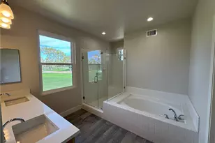 12423 Sebastian Pl, Tustin, CA 92782 - Photo 17