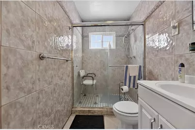 9223 Parmelee, Los Angeles, CA 90002 - Photo 13