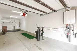 2818 E Berry Loop Privado, Ontario, CA 91761 - Photo 33