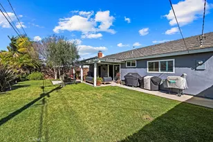 17401 Jefferson Ln, Huntington Beach, CA 92647 - Photo 33