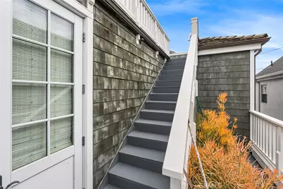 320 Heliotrope Avenue, Corona del Mar, CA 92625 - Photo 51