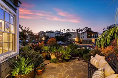 320 Heliotrope Avenue, Corona del Mar, CA 92625 - Photo 15