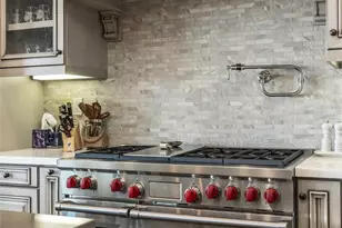 4692 Oceanridge Dr, Huntington Beach, CA 92649 - Photo 9