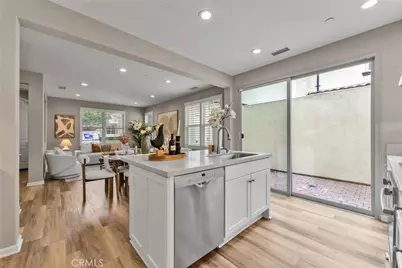 168 Outwest, Irvine, CA 92618 - Photo 11