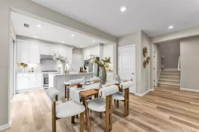 168 Outwest, Irvine, CA 92618 - Photo 7