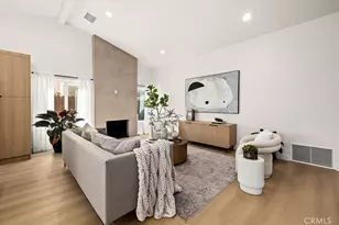 17532 Montbury Cir, Huntington Beach, CA 92649 - Photo 11