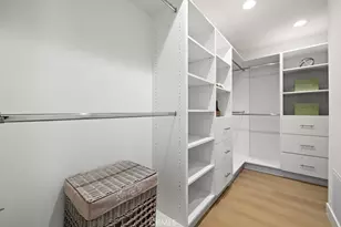 17532 Montbury Cir, Huntington Beach, CA 92649 - Photo 23