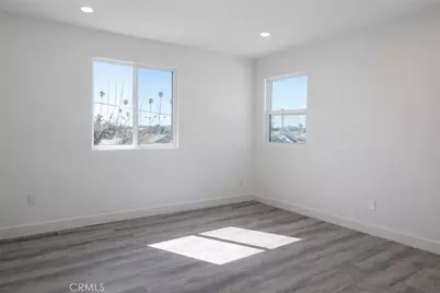 532 W Vernon, Los Angeles, CA 90037 - Photo 25