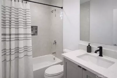 532 W Vernon, Los Angeles, CA 90037 - Photo 33