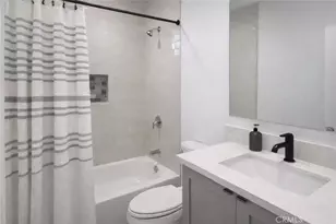 532 W Vernon, Los Angeles, CA 90037 - Photo 33