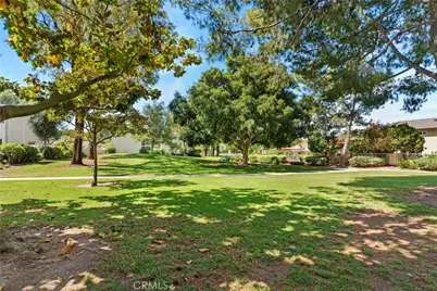 19 Whitewood, Irvine, CA 92612 - Photo 35